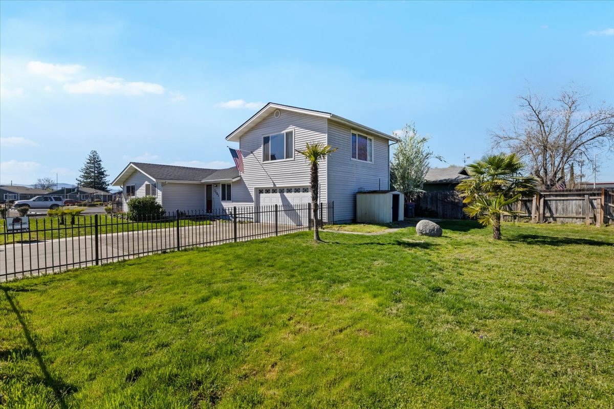 Property thumbnail image